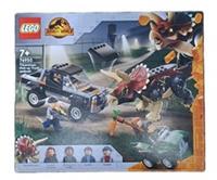 Lego 76950 Jurassic World: Triceratops Pickup Truck Ambush. Brand New Sealed.