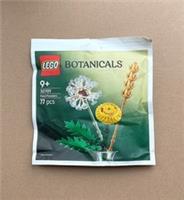 LEGO 30701 Botanicals Field Flowers - Brand New & Sealed!