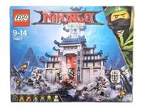 Lego Ninjago Temple of The Ultimate Ultimate Weapon Brand New Resealed Box 70617