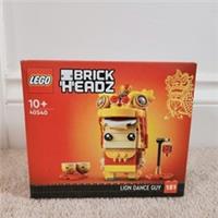 LEGO 40540 Brickheadz Lion Dance Guy Building Kit, New In Box Sealed Retired
