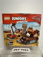 LEGO Juniors: Mater's Junkyard 10733 ** rare NEW sealed ** - 521