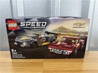 LEGO 76903 - Chevrolet Corvette C8.R Race Car and 1969 Chevrolet Corvette