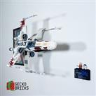 Gecko Bricks Wall mount for the Lego Star Wars UCS X-Wing 75355