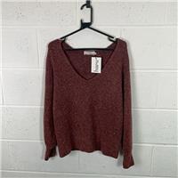 Cream Jumper / Size XS / Womens / Red / Acrylic Blend - XS Regular