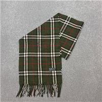 Burberry London Scarf 56x11 Inches Green 100% Lambswool Nova Check England Made