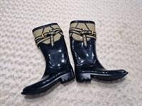 ORIGINAL Burberry rubber wellies. size 5 Brand New