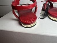 Burberry Child Girl Summer Leather Red Sandals Shoes Size 27 NEW BOX