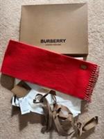 Burberry Cashmere REVERSIBLE SOLID Colour RED/CAMEL Scarf with tag