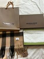 Burberry Classic Half Mega Check 100% Cashmere Scarf Made in Scotland