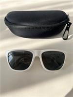 Burberry B 4106 3007/87 Polished White Sunglasses Foldable Square Folding 140mm