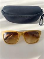 Burberry B4140 3372/2L Unisex Polished Yellow Square Sunglasses 140mm Full Rim