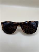 Burberry Square Sunglasses Orange Tortoise Black Frame Leopard Stripe Print Lens