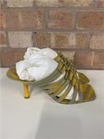 Burberry Carmine Strap Fabric Heels Sandals UK Size 6 EU Size 39 Hunter IP Check