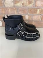 Burberry Roper Buckled Leather Biker Boots UK Size 9 EU Size 43 Black