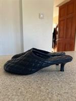 BNWB authentic Burberry Leather Mules 37.5EU/4.5UK