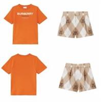Burberry Girls Beige Cotton Argyle Shorts & Orange Horseferry T-Shirt age 3 year