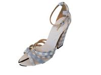 RRP &pound;1050! Burberry Canvas Split Toe Sandals. UK 6. Only worn for a fashion show