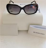BNIB BURBERRY SUNGLASSES ITALY BE4160 3433T3 BLACK/POLAR GREY GRAD 58[]17 135 3P