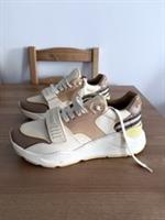 Burberry Check Vintage Ramsey Sneakers Beige Comb Womens - Odd Size 40,5 / 41