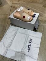 Burberry Rubber Stingray Marshmallow Neutral Slides Size UK 2 EU 35