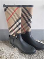 BURBERRY SIMEON Nova Check Wellington Boots Size EU41