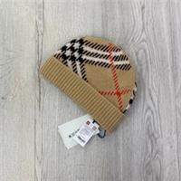 Burberry Check Cashmere Blend Beanie Brand new with tags Retail £295