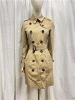 Womens Burberry Short Chelsea Heritage Trench Coat in Honey - UK 4 - 4 Regular