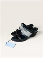 Burberry Honour black leather logo slide sandals New condition Size 4