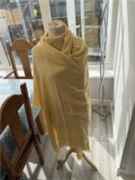 BURBERRY THROW / SHRUG , NEW WITH TAGS