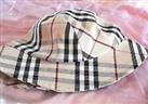 BURBERRY CHECK BUCKET HAT -NEW