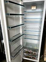 New Damaged Miele K 7763 E Fridge Refrigerator Built in Integrated Appliance