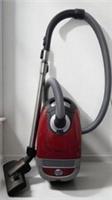 Miele Complete C2 Cat&Dog PowerLine Vacuum Cleaner Canister Black Fully Working