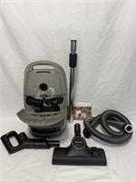Miele Guard M1 Powerline Cylinder Vacuum, Great, SVTF0, CASA GREY, See Desc