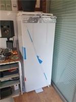 NEW UNUSED Miele K35222iD Integrated Fridge in White
