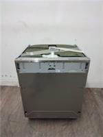 MIELE G7160SCVi Dishwasher Fully Integrated WiFi-enabled [IS9711192767]