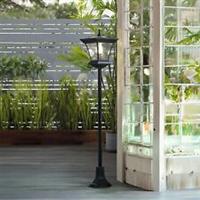 STUDIO Unisex Solar Lamp Post Lights
