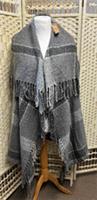 FAT FACE DEBBIE CHECK CAPE GREY CHECK ARM HOLES FRINGE SAN 23 - One Size Regular