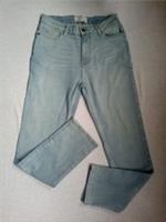 Ex-Fat Face Chesham Girlfriend Jeans - Light Blue (978085)  Size: 24/L - 24 Regular