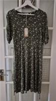 FAT FACE Delilah Daisy Jersey Mid Green Dress. Size UK 12 Reg. *New With Tags* - 12 Regular