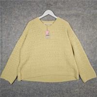 FatFace Stella V Neck Jumper Womens UK 16 Cream Yellow Chunky Knit BNWT RRP &pound;59 - 16 Regular