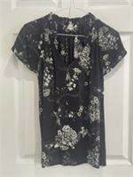 Brand New Ladies Size 10 FatFace Black Monochrome Floral Crinkle Blouse - 10 Regular
