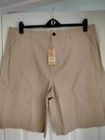 FAT FACE CORINA SHORTS STONE COTTON CHINO LONGER LENGTH. UK 20, EUR 48. BNWT