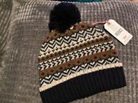 BNWT New Fat Face Kids Blue & Brown Jacquard Bobble Hat - One Size