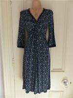 Fat Face size 8 BNWT twirl flower burst dress in dark blue, original RRP £40 - 8 Regular