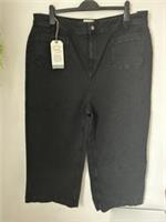 Uk 22R Fat Face Keswick Crop Wide Leg Jeans. NWTs Black Wide Leg Jeans - 22 Regular