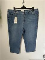 Fat Face Capri Sway Jeans Mid Blue Denim Blue NWTs. Uk 22 Regular Fat Face - 22 Regular