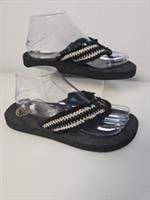 Fat Face Flip Flops Pentle Size 39 UK 6 Black Ruffle Texture New Festival Beach