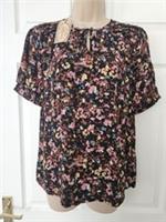 Fat Face Grace Blouse Top Size 10 Scatter Petal Floral Viscose Short Sleeve BNWT - 10 Regular