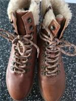 FATFACE HIKING STYLE BOOTS BROWN SIZE 6/39