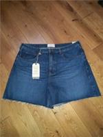LADIES FAT FACE 'SUTTON' DENIM CUT OFF BLUE 100% COTTON SHORTS SIZE 18 W38 BNWT - 18 Regular